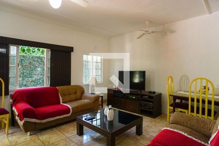 Sala de casa de condomínio para alugar com 4 quartos, 300m² em Barra da Tijuca, Rio de Janeiro