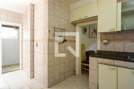 Casa de condomínio para alugar com 300m², 4 quartos e 1 vaga Casa de condomínio para alugar com 300m², 4 quartos e 1 vagaCozinha
