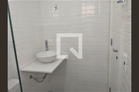 Banheiro de apartamento para alugar com 3 quartos, 90m² em Perdizes, São Paulo