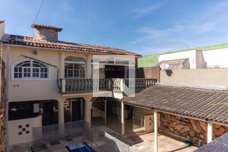 Casa à venda com 580m², 7 quartos e 5 vagas Casa à venda com 580m², 7 quartos e 5 vagasCasa 1 - Vista da Suíte 2