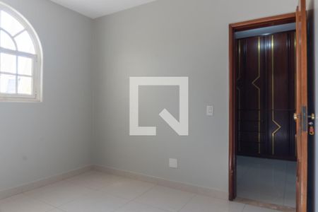 Casa à venda com 580m², 7 quartos e 5 vagas Casa à venda com 580m², 7 quartos e 5 vagasCasa 1 - Quarto 3
