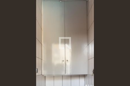 Casa à venda com 580m², 7 quartos e 5 vagas Casa à venda com 580m², 7 quartos e 5 vagasCasa 2 - Banheiro Social