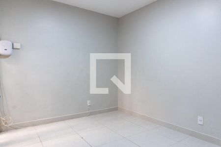 Casa à venda com 580m², 7 quartos e 5 vagas Casa à venda com 580m², 7 quartos e 5 vagasCasa 1 - Quarto 2