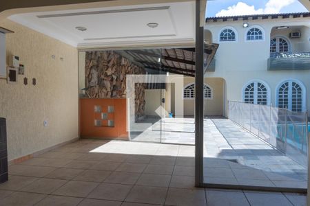 Casa à venda com 580m², 7 quartos e 5 vagas Casa à venda com 580m², 7 quartos e 5 vagasCasa 2 - Cozinha Gourmet