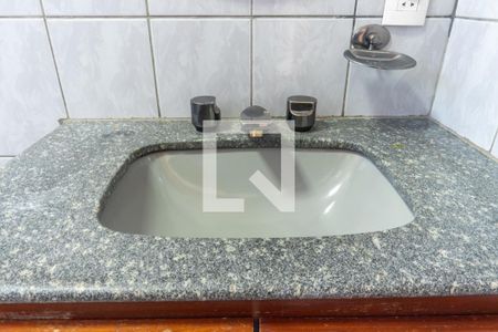 Casa à venda com 580m², 7 quartos e 5 vagas Casa à venda com 580m², 7 quartos e 5 vagasCasa 1 - Banheiro da Suíte 2