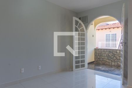 Casa à venda com 580m², 7 quartos e 5 vagas Casa à venda com 580m², 7 quartos e 5 vagasCasa 1 - Suíte 2
