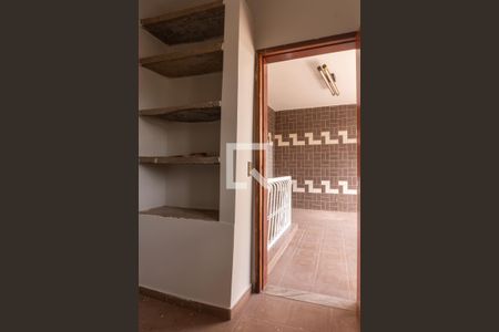 Casa à venda com 580m², 7 quartos e 5 vagas Casa à venda com 580m², 7 quartos e 5 vagasCasa 2 - Quarto 4