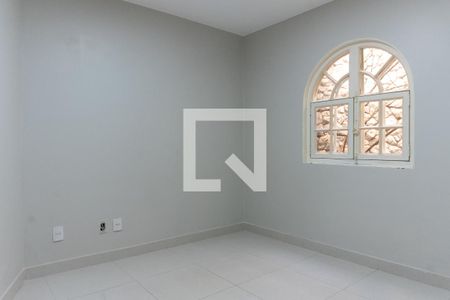 Casa à venda com 580m², 7 quartos e 5 vagas Casa à venda com 580m², 7 quartos e 5 vagasCasa 1 - Quarto 1