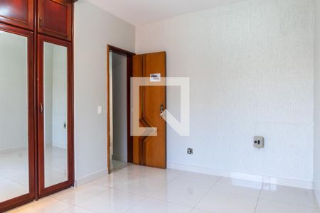 Casa à venda com 580m², 7 quartos e 5 vagas Casa à venda com 580m², 7 quartos e 5 vagasCasa 1 - Suíte 2
