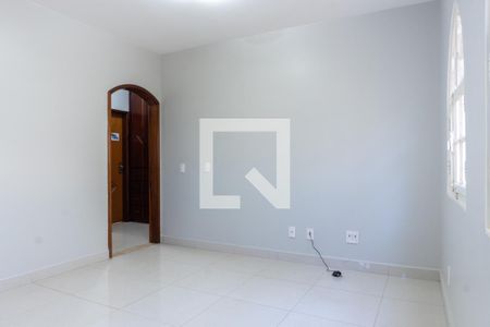 Casa à venda com 580m², 7 quartos e 5 vagas Casa à venda com 580m², 7 quartos e 5 vagasCasa 1 - Sala