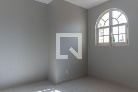 Casa à venda com 580m², 7 quartos e 5 vagas Casa à venda com 580m², 7 quartos e 5 vagasCasa 1 - Quarto 3