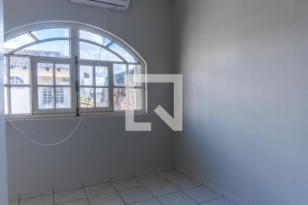Casa à venda com 580m², 7 quartos e 5 vagas Casa à venda com 580m², 7 quartos e 5 vagasCasa 2 - Suíte 3