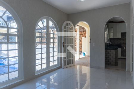 Casa à venda com 580m², 7 quartos e 5 vagas Casa à venda com 580m², 7 quartos e 5 vagasCasa 1 - Copa