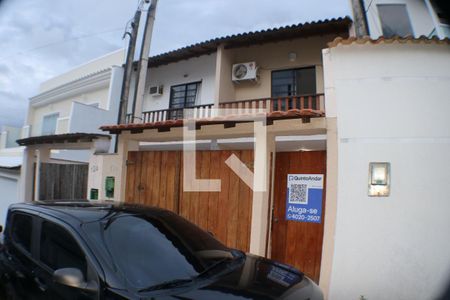 Casa à venda com 199m², 3 quartos e 1 vagaFachada