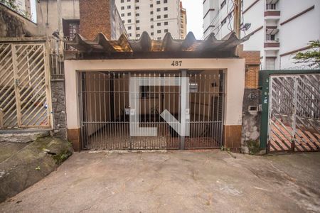 Casa à venda com 100m², 3 quartos e 1 vaga Casa à venda com 100m², 3 quartos e 1 vagaFachada