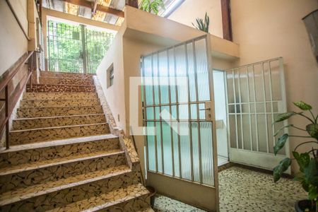 Casa à venda com 100m², 3 quartos e 1 vaga Casa à venda com 100m², 3 quartos e 1 vagaHall