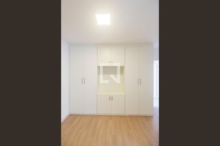Apartamento para alugar com 105m², 3 quartos e 2 vagasQuarto 2
