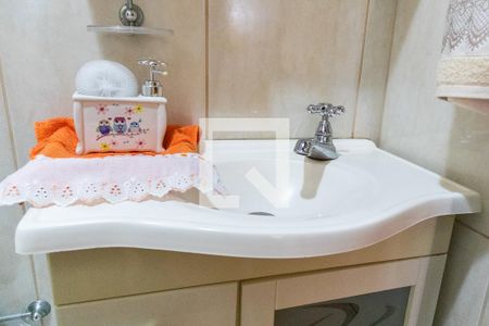 Lavabo de casa à venda com 3 quartos, 210m² em Vila Constança, São Paulo