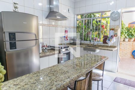 Cozinha de casa à venda com 3 quartos, 210m² em Vila Constança, São Paulo