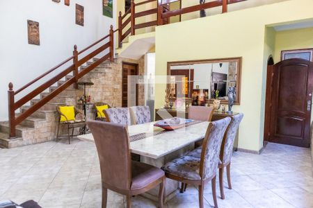 Sala de casa à venda com 3 quartos, 210m² em Vila Constança, São Paulo