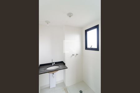 Studio à venda com 38m², 1 quarto e sem vaga Studio à venda com 38m², 1 quarto e sem vagaBanheiro Social