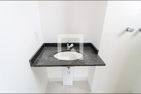 Studio à venda com 38m², 1 quarto e sem vaga Studio à venda com 38m², 1 quarto e sem vagaBanheiro Social