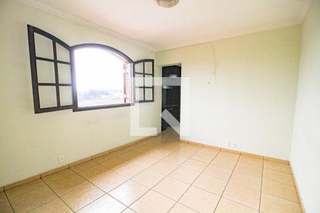 Quarto 1 de casa para alugar com 2 quartos, 148m² em Vila Zat, São Paulo