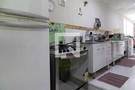 Casa à venda com 1200m², 7 quartos e 17 vagas Casa à venda com 1200m², 7 quartos e 17 vagasCozinha 4