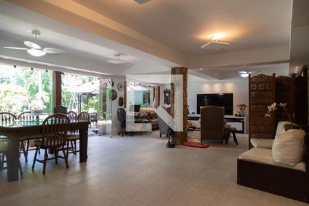 Sala 1 de casa à venda com 7 quartos, 1200m² em Recreio dos Bandeirantes, Rio de Janeiro