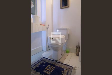 Casa à venda com 1200m², 7 quartos e 17 vagas Casa à venda com 1200m², 7 quartos e 17 vagasLavabo