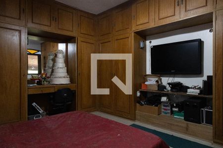 Casa à venda com 1200m², 7 quartos e 17 vagas Casa à venda com 1200m², 7 quartos e 17 vagasSuíte 4