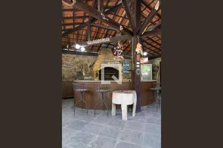 Casa à venda com 1200m², 7 quartos e 17 vagas Casa à venda com 1200m², 7 quartos e 17 vagasChurrasqueira