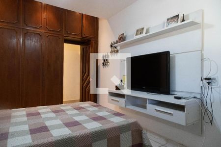 Casa à venda com 1200m², 7 quartos e 17 vagas Casa à venda com 1200m², 7 quartos e 17 vagasQuarto 2