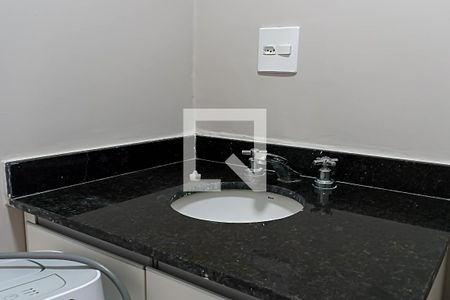 Apartamento à venda com 196m², 4 quartos e 4 vagasBanheiro social - Pia