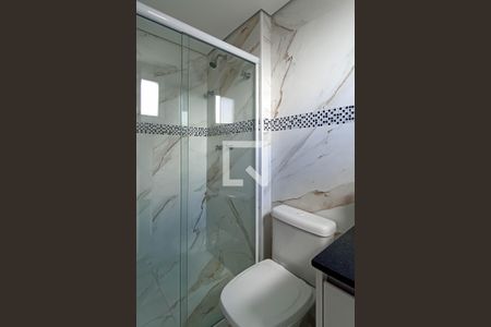 Apartamento à venda com 196m², 4 quartos e 4 vagasBanheiro suíte 2