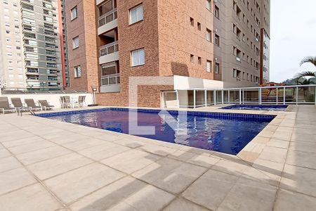 Apartamento à venda com 196m², 4 quartos e 4 vagasÁrea comum - Piscina