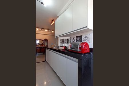 Apartamento à venda com 196m², 4 quartos e 4 vagasCozinha