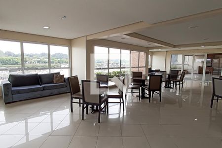 Apartamento à venda com 196m², 4 quartos e 4 vagasÁrea comum - Salão de festas