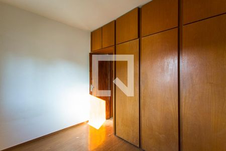 Apartamento para alugar com 96m², 3 quartos e 1 vaga Apartamento para alugar com 96m², 3 quartos e 1 vagaQuarto 2