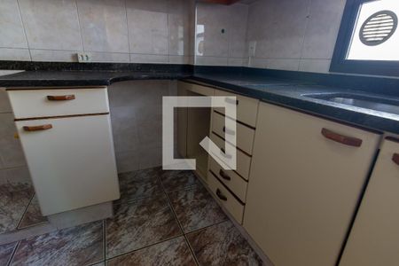 Apartamento à venda com 72m², 2 quartos e 1 vagaCozinha - Armários