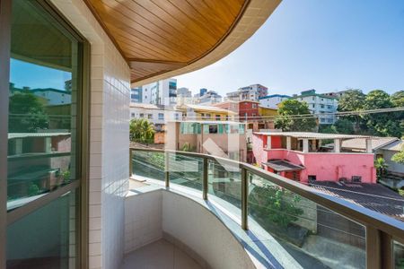 Apartamento à venda com 85m², 3 quartos e 2 vagasVaranda da Suíte