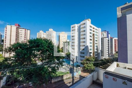 Apartamento à venda com 85m², 3 quartos e 2 vagasVista Quarto 3