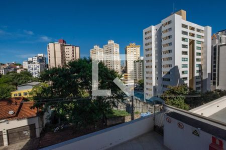 Apartamento à venda com 85m², 3 quartos e 2 vagasVista Área de Serviço