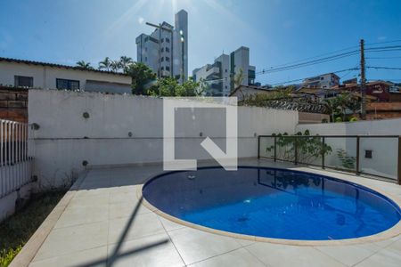Apartamento à venda com 85m², 3 quartos e 2 vagasPiscina