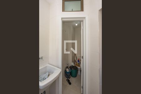 Apartamento à venda com 85m², 3 quartos e 2 vagasBanheiro de Serviço