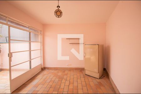 Casa à venda com 160m², 4 quartos e 2 vagasQuarto de Serviço 2