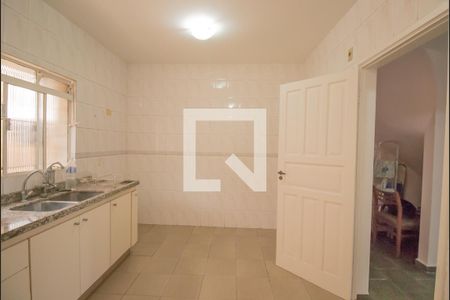 Casa à venda com 160m², 4 quartos e 2 vagasCozinha