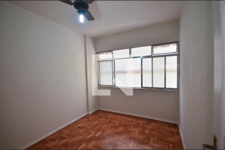 Quarto de apartamento à venda com 1 quarto, 50m² em Icaraí, Niterói