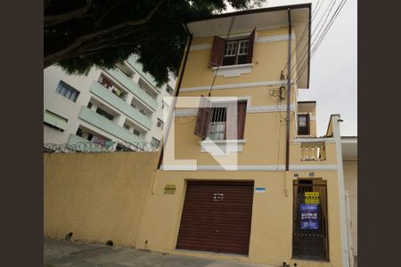 Fachada de casa para alugar com 2 quartos, 75m² em Cambuci, São Paulo