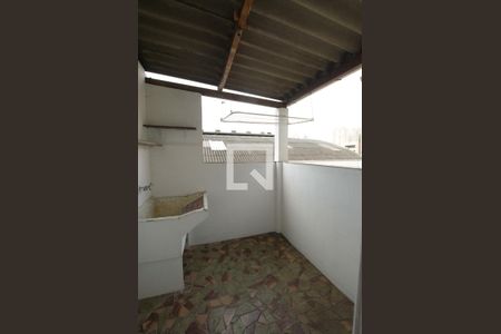Área de serviço de casa para alugar com 2 quartos, 75m² em Cambuci, São Paulo